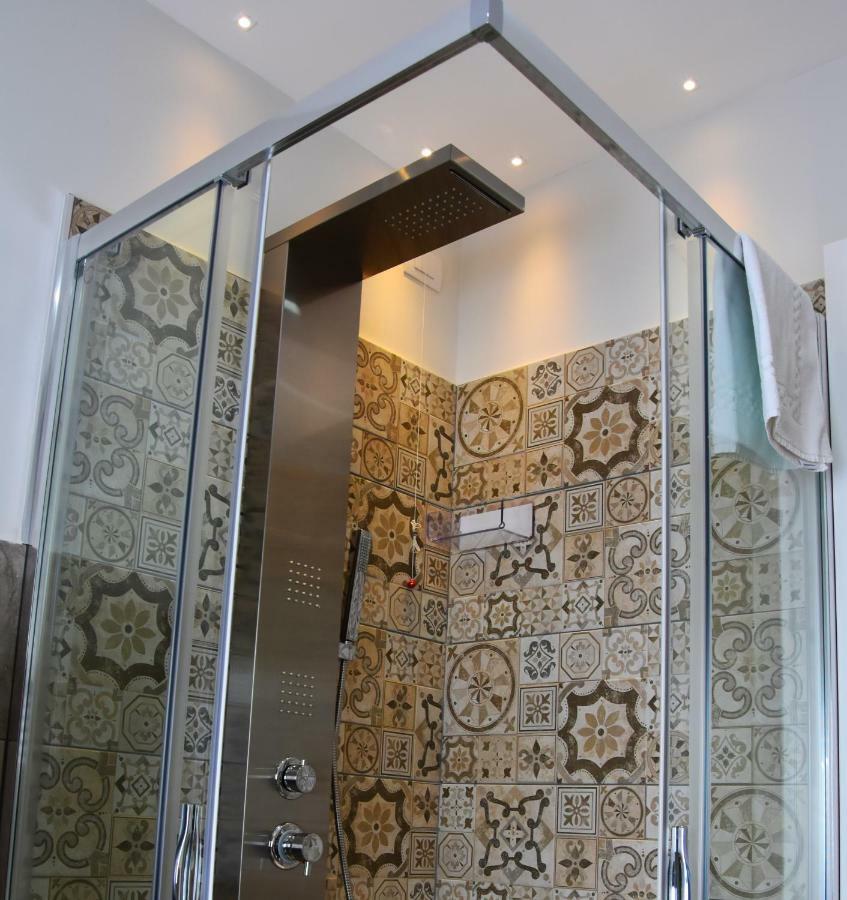 Casa Isabela Luxury Rooms Melfi Buitenkant foto